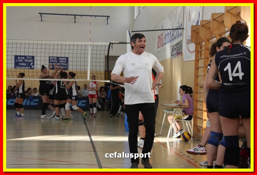 150523 volley 244_tn.jpg